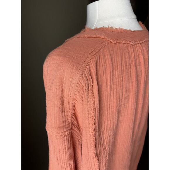 Free People Moving Mountains Oversized Shirt Long Sleeve Raw Hem Size Small - Picture 6 of 9